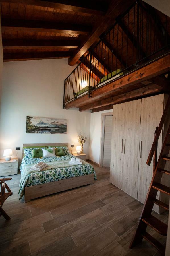 B&B Tenuta Legnate Sesto Calende Exterior photo